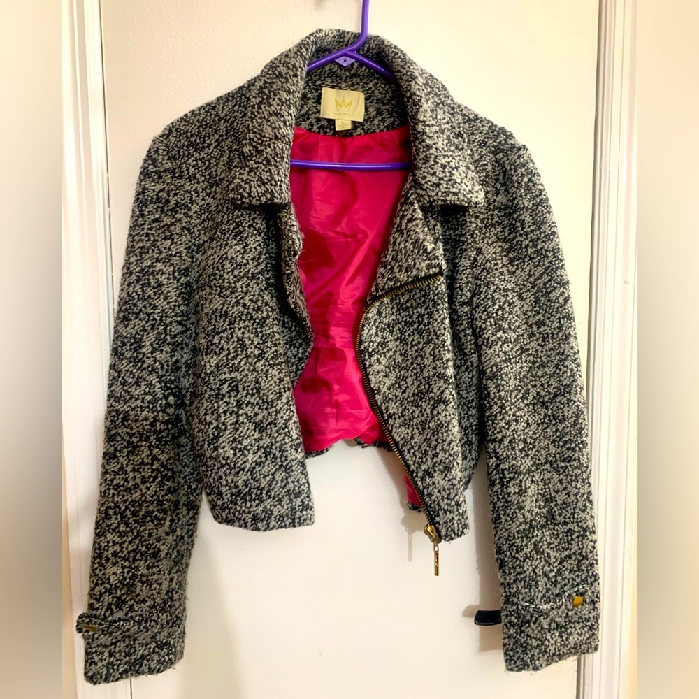 Nicki Minaj blazer jacket in size large.
